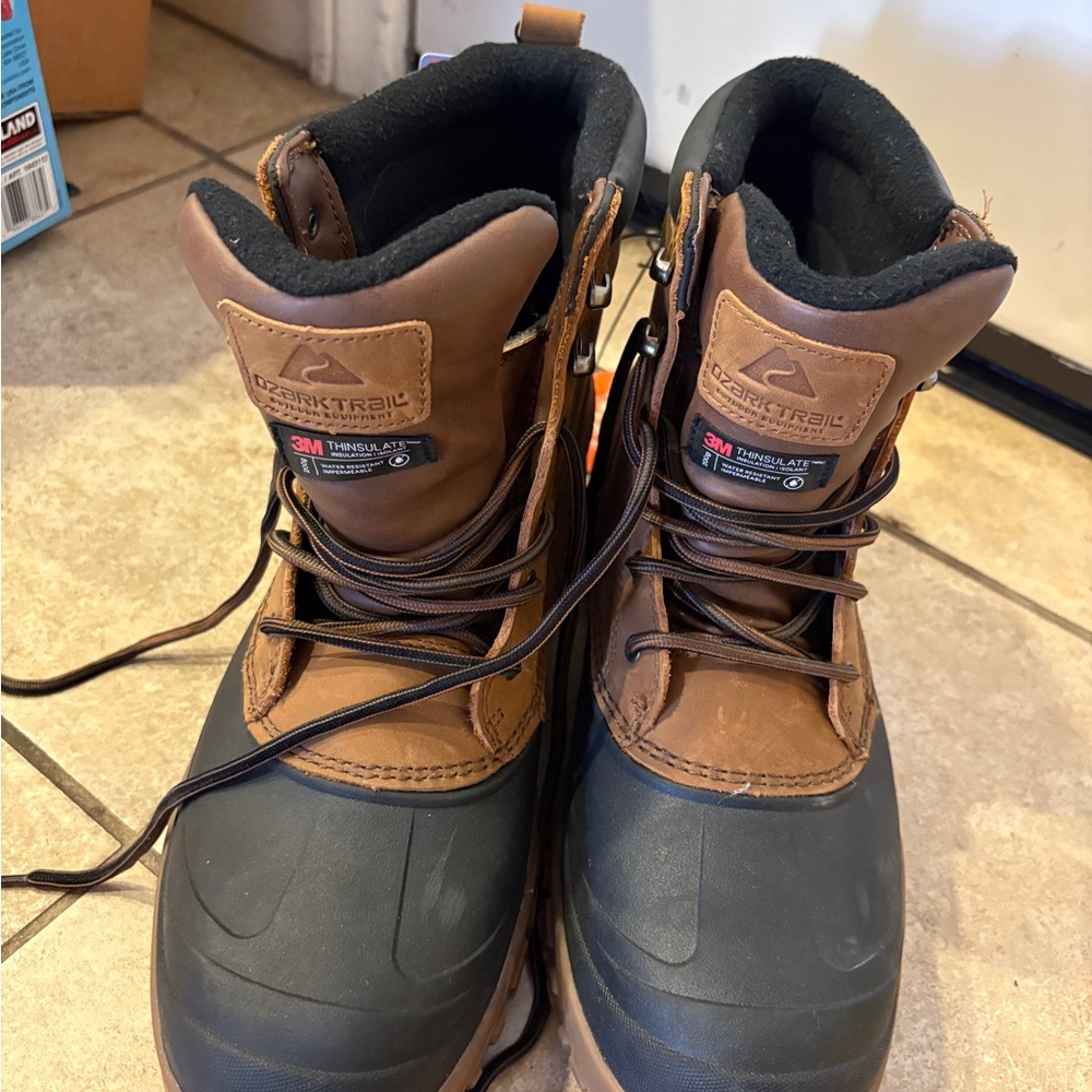 Ozark trail 3M Men's Brown and Black Boots